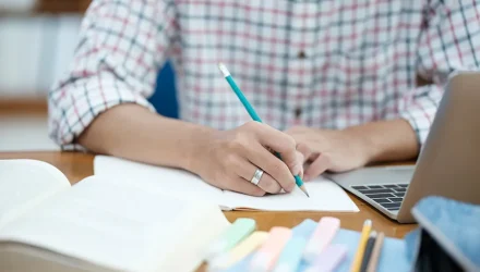 student-learning-and-writing-img